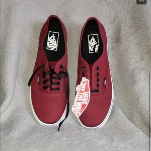Vans women size 81/2  men size 7
